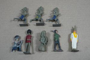 Vintage Painted Lead Toy Soldiers