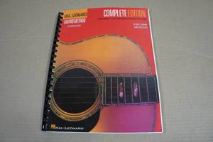 Hal Leonard Guitar Method Book