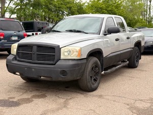 2007 DODGE DAKOTA ST No Accidents Reported  4x4 (NO RESERVE)