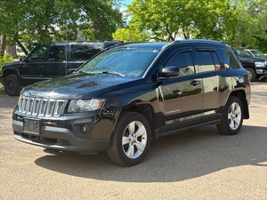 2014 JEEP COMPASS LATITUDE 4x4 (NO RESERVE)
