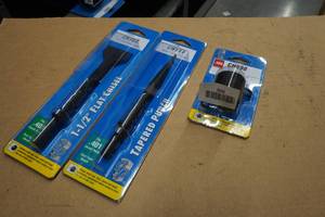 Grey Pneumatic 1-12 Flat Chisel, Tapered Punch & Spring Retainer CH989