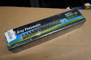 Grey Pneumatic 38 Drive 13-Piece Metric Impact Driver Set