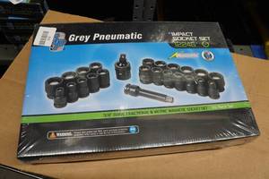 Grey Pneumatic 38 Drive 24-Piece Fractional & Metric Impact Socket Set