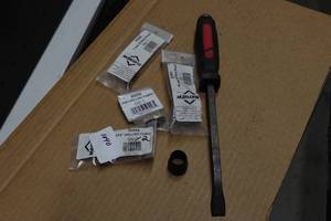 Mayhew Hollow Punches and Pry Bar