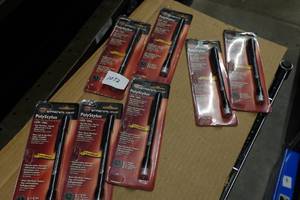 7 Streamlight Polystylus Flashlights