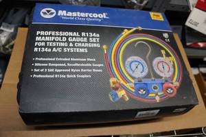 Mastercool Professional R134a Manifold Gauge Set for Testing & Charging R134a AC Systems