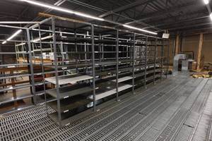 Row of Metal Shelving - 87 x 30 x 21