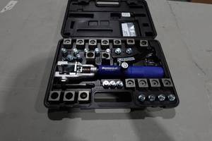Mastercool 72485-PRC Universal Hydraulic Flaring Tool Set