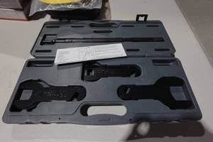 Lisle 43300 Pneumatic Fan Clutch Wrench Set