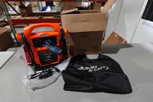 Jump n Carry 770 Jump Starter - Untested