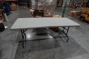 Folding Banquet Table - 6 x 29