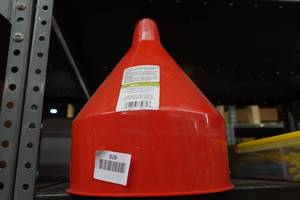 Lubrimatic 75-072 6 Quart Plastic Funnel