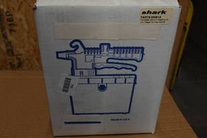 Shark S0061A Vacuum Bleeding Kit with Master Cylinder Refiller