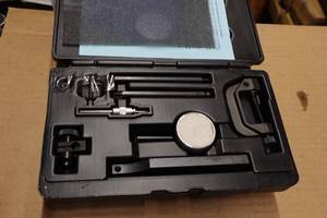 Central Tools 6400 Universal Dial Indicator Test Set