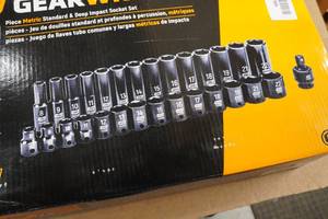 GearWrench 29-Piece 38 Drive Metric Standard & Deep Impact Socket Set