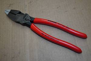 Knipex 09 11 240 9-12 High Leverage Linemans Pliers