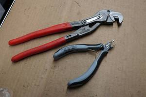 Knipex Precision Diagonal Electronic Cutter and Raptor Adjustable Pliers