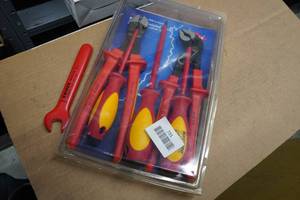 Knipex Insulated Hand Tools - Automotive Set, 916 Wrench