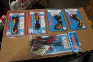 Assorted Thexton Test Leads