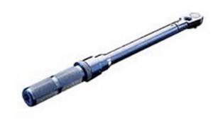 Precision Instruments M2R100F 38 Drive Click Type Torque Wrench - 20-100 Ft Lb