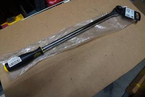 Titan Extra-Long Round Quick Release 38 Drive Ratchet