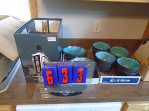 Mikasa stoneware. As shown.  As shown. CASH ON SITE ONLY. PICKUP IS TUESDAY MAY 26TH FROM 11 AM TO 4 PM ONLY. THERE IS NO OTHER OPPORTUNITY TO PICK UP YOUR ITEM THAN THIS TIME & REGARDLESS WHAT THE SCHEDULE STATES.