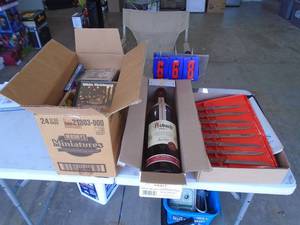 Christmas items, wine bottle & knives. As shown.. CASH ON SITE ONLY. PICKUP IS TUESDAY MAY 26TH FROM 11 AM TO 4 PM ONLY. THERE IS NO OTHER OPPORTUNITY TO PICK UP YOUR ITEM THAN THIS TIME & REGARDLESS WHAT THE SCHEDULE STATES.