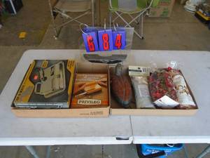 Lighted duck & cigarette machine. As shown. CASH ON SITE ONLY. PICKUP IS TUESDAY MAY 26TH FROM 11 AM TO 4 PM ONLY. THERE IS NO OTHER OPPORTUNITY TO PICK UP YOUR TIEM THAN THIS TIME & REGARDLESS WHAT THE SCHEDULE STATES.