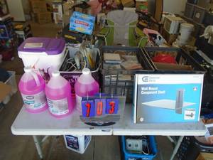 RV antifreze, cat litter & bin of cds. As shown. CASH ON SITE ONLY. PICKUP IS TUESDAY MAY 26TH FROM 11 AM TO 4 PM ONLY. THERE IS NO OTHER OPPORTUNITY TO PICK UP YOUR TIEM THAN THIS TIME & REGARDLESS WHAT THE SCHEDULE STATES.