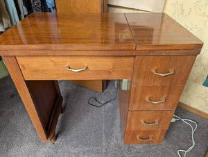 Free-Westinghouse Model 803-a Sewing Machine Cabinet Set