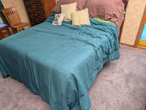 Tempur-Pedic Adjustable Bed Base With Wireless Remote