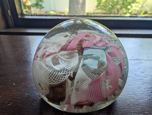 Art Glass Paperweight With Pink, Blue & White Ribbon Swirls