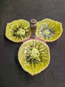 Triple Leaf Ceramic Serving Dish With Center Handle