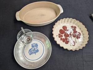 Mixed Lot of Vintage Ceramic Bakeware & Serving Pieces (Lot of 4)