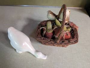 Decorative Bird Figurines (Lot of 2)