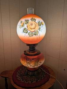 Hand Painted Floral Glass Oil Lamp