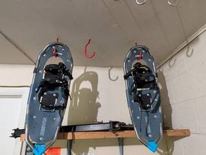 Resvin Snowshoes (Lot of 2)
