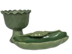 F3 - Red Wing Art Pottery Shape 384 Pedestal Urn & 658 Seashell Bowl Mixed Lot