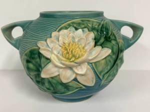 Vintage McCoy Water Lily Planter Vase