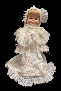 W - Amazing Vintage Tuss Triple Faced Doll