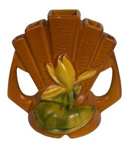 K6 - Vintage Roseville Pottery Water Lily Floral Frog Bud Vase