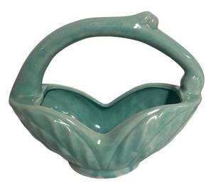 K6 - Vintage Gonder Pottery Basket Bowl