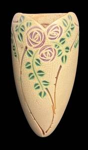 I4 - Antique Roseville Velmoss Scoll Line Wall Pocket