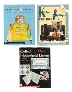 W - Vintage Collecting Books - Griswold & Wagner, Kitchen Antiques & Household Linens