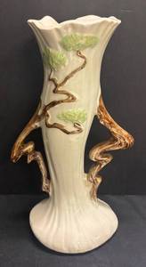 L6 - Vintage Roseville Ming Tree Vase