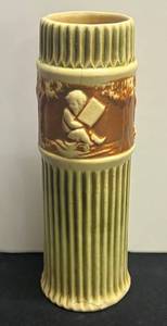 A3 - Vintage Roseville Donatello Vase