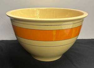 G5 - Vintage Roseville Utility Ware Bowl