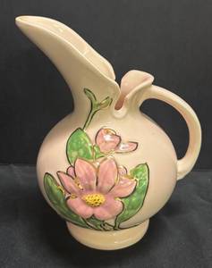 A3 - Vintage Hull Magnolia Pitcher