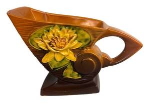 H2 - Vintage Roseville Water Lily Vase