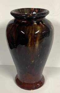 H5 - Vintage Brush McCoy Onyx Vase